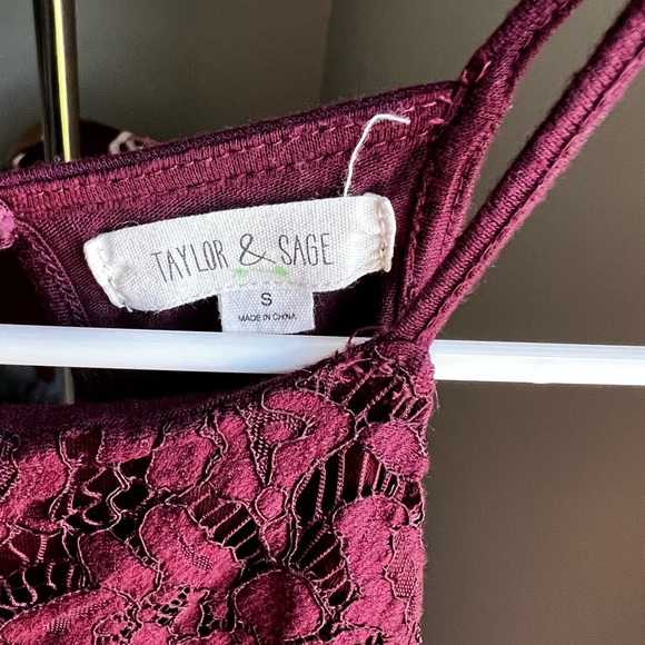 Taylor & Sage Lace halter top maroon sz S - Picture 6 of 6
